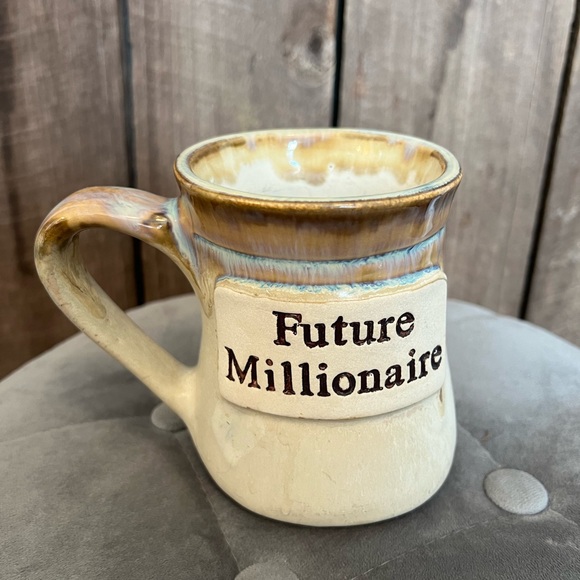 Large “Future millionaire” pottery mug - Picture 5 of 7